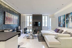 Large Renovated Studio - rue Hoche - Cannes Center