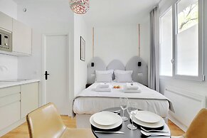 Cute Studio in Eclectic 18th District - 1