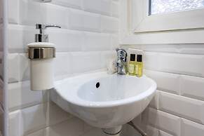 Cozy Studio in the Heart of Paris