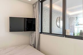 2 Room Apartment in Heart of Cannes+20m2 Terrace