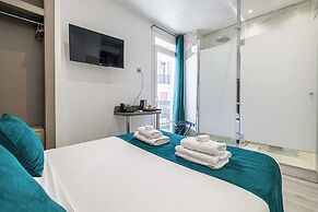 Hotel Avaton - Deluxe Balcony Bedroom - Cannes Palais