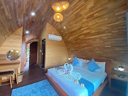 Phumala Lanta Seaview Resort