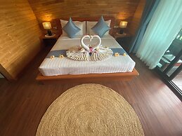 Phumala Lanta Seaview Resort