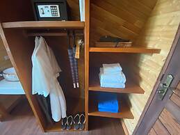 Phumala Lanta Seaview Resort