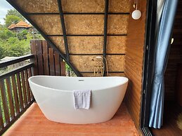 Phumala Lanta Seaview Resort