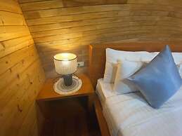 Phumala Lanta Seaview Resort