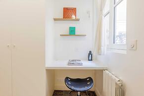 Authentic Studio - 2P - Eiffel Tower