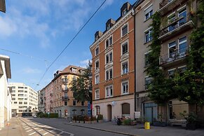 Kaya Zurich Wiedikon