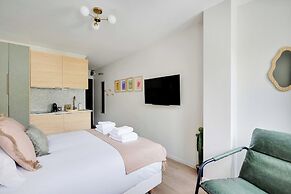 Modern 