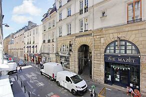 Appartement in the Heart of Paris Saint Germain