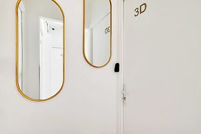 Modern Sutdio for 2 With A/C - Near Montmartre