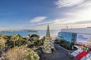 Hotel Avaton - Family Bedroom - Cannes Palais