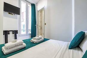 Hotel Avaton - Family Bedroom - Cannes Palais