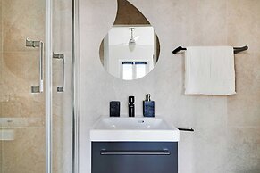 Intimate Studio for 2 People - Batignolles