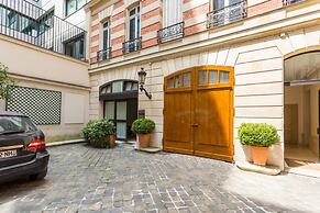 Modern Studio for 4 People - Arc de Triomphe