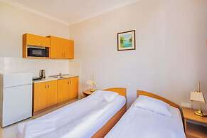 Noclegi Stadion Bed & Breakfast