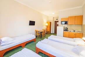 Noclegi Stadion Bed & Breakfast