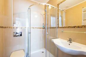 Noclegi Stadion Bed & Breakfast