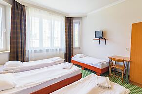 Noclegi Stadion Bed & Breakfast