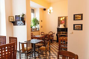 Noclegi Stadion Bed & Breakfast