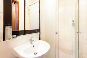 Noclegi Stadion Bed & Breakfast