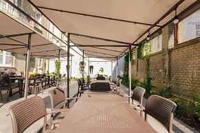 Noclegi Stadion Bed & Breakfast