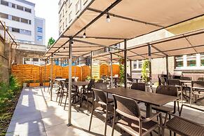 Noclegi Stadion Bed & Breakfast