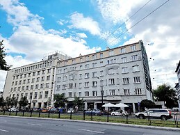 Noclegi Stadion Bed & Breakfast