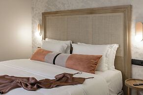 Castello Boutique Suites by the sea - Adults Only