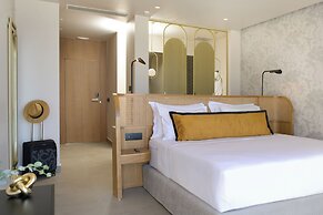 Castello Boutique Suites by the sea - Adults Only