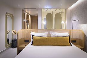 Castello Boutique Suites by the sea - Adults Only