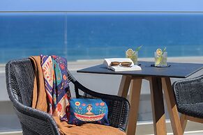 Castello Boutique Suites by the sea - Adults Only