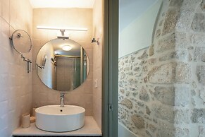 Moundros Luxury Villa & Spa