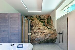 Moundros Luxury Villa & Spa