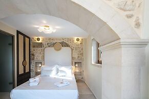 Moundros Luxury Villa & Spa