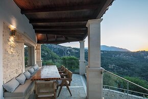 Moundros Luxury Villa & Spa