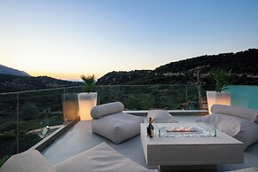 Moundros Luxury Villa & Spa