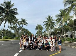 The Costis Homestay & Hotel