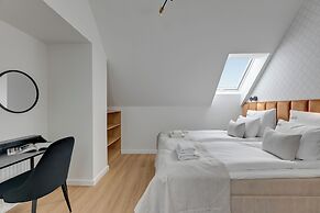 Waterlane Vintage Fitness & Gym by Downtown Apartments