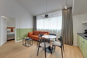 Waterlane Vintage Fitness & Gym by Downtown Apartments