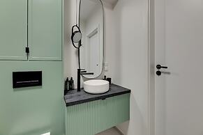 Waterlane Vintage Fitness & Gym by Downtown Apartments