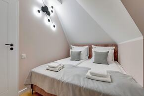 Waterlane Vintage Fitness & Gym by Downtown Apartments