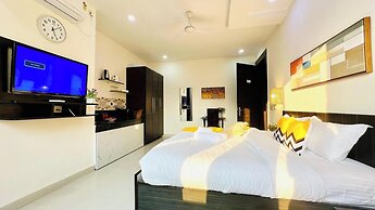 Bluo Stays - DLF Cybercity