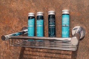 Uranides Luxury Suites