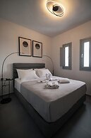 Uranides Luxury Suites