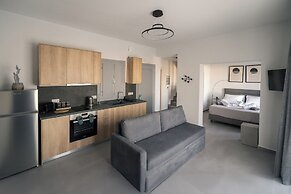 Uranides Luxury Suites