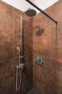 Uranides Luxury Suites