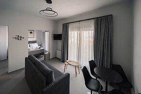 Uranides Luxury Suites