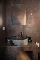 Uranides Luxury Suites