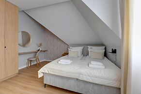 Waterlane Vintage Fitness & Parking by Downtown Apartments